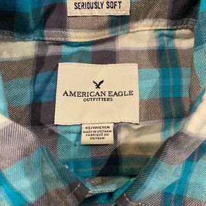 AE Seriously Soft mens blue flannel. Size XS.